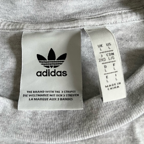 Adidas Tee - Picture 4 of 4